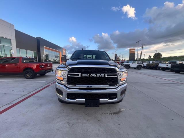 2024 RAM 2500 Tradesman Crew Cab 4x4 64 Box