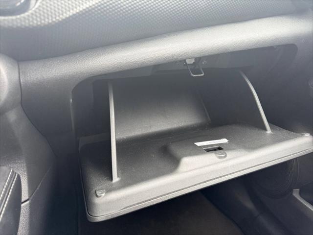 2021 Nissan Kicks SV Xtronic CVT 2021 Nissan Kicks SV Xtronic CVT