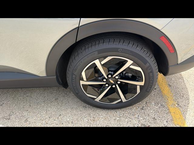 2026 Chevrolet Equinox LT2 w/PDE