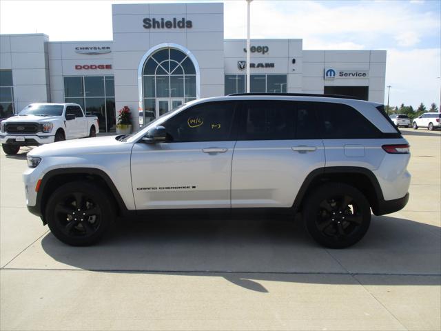 2023 Jeep Grand Cherokee Altitude X 4x4
