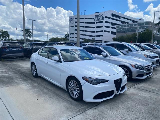 2022 Alfa Romeo Giulia Sprint RWD