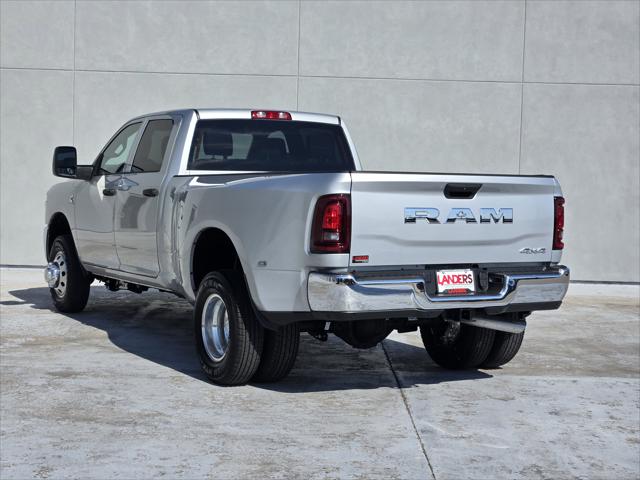 2026 RAM Ram 3500 RAM 3500 TRADESMAN CREW CAB 4X4 8 BOX