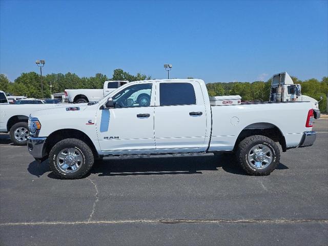 2022 RAM 2500 Tradesman Crew Cab 4x4 64 Box