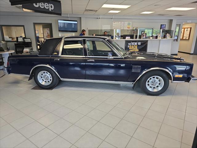 1982 Chrysler New Yorker 