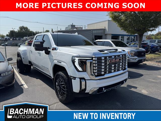 2025 GMC Sierra 3500HD 4WD Crew Cab Long Bed Denali