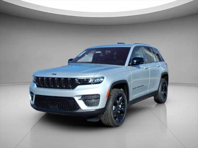 2025 Jeep Grand Cherokee GRAND CHEROKEE ALTITUDE 4X4 2025 Jeep Grand Cherokee GRAND CHEROKEE ALTITUDE 4X4