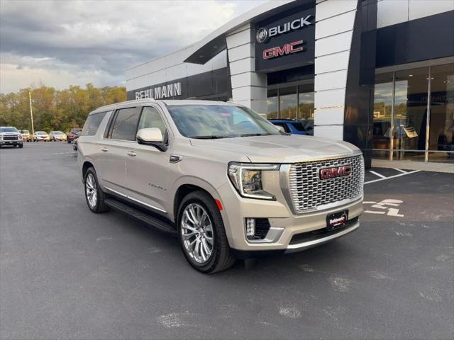2023 GMC Yukon XL 4WD Denali
