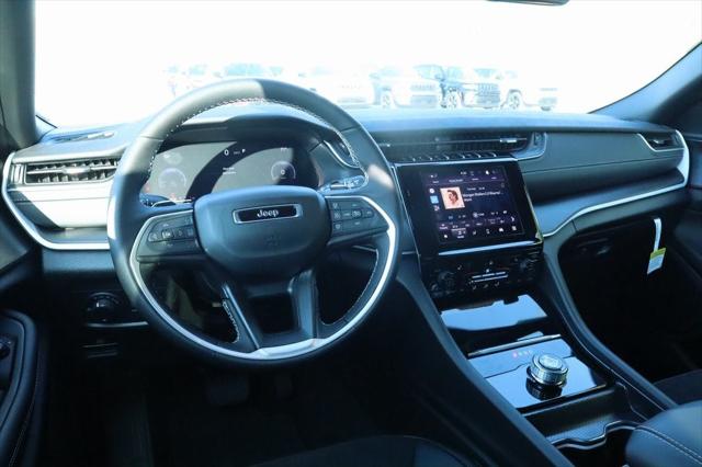 2025 Jeep Grand Cherokee GRAND CHEROKEE ALTITUDE X 4X2