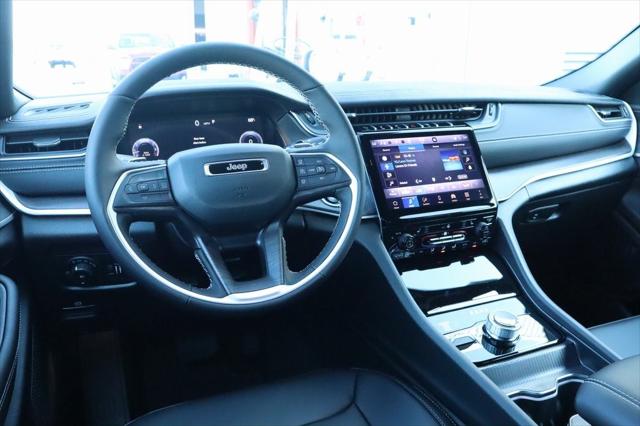 2025 Jeep Grand Cherokee GRAND CHEROKEE LIMITED 4X4 2025 Jeep Grand Cherokee GRAND CHEROKEE LIMITED 4X4