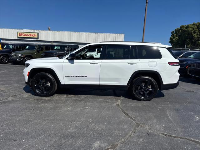 2023 Jeep Grand Cherokee L Limited 4x4 2023 Jeep Grand Cherokee L Limited 4x4