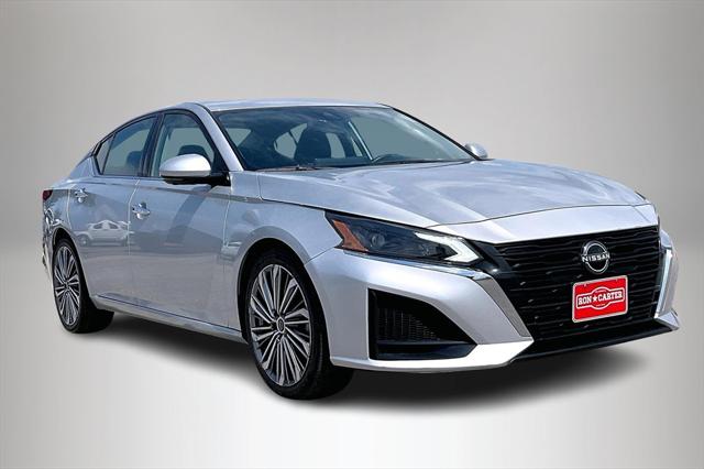 2023 Nissan Altima SL FWD