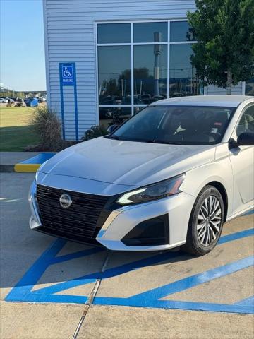 2024 Nissan Altima SV FWD