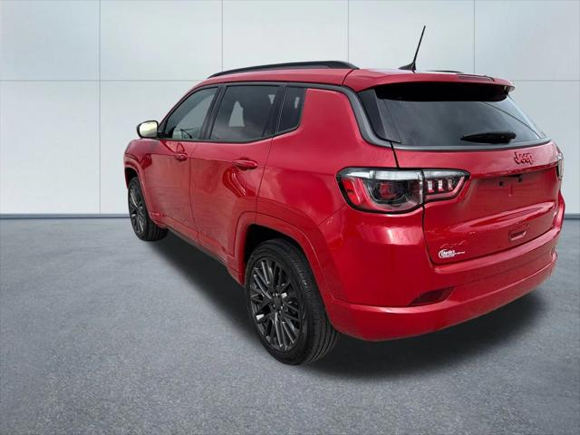 2022 Jeep Compass (RED) Edition 4x4 2022 Jeep Compass (RED) Edition 4x4