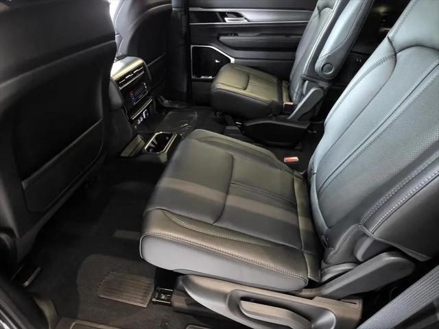 2025 Jeep Wagoneer Series III 4x4