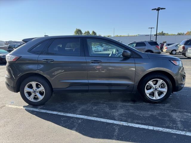2016 Ford Edge SE