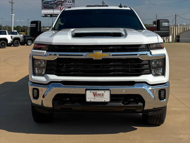 2025 Chevrolet Silverado 2500HD 4WD Crew Cab Standard Bed LT