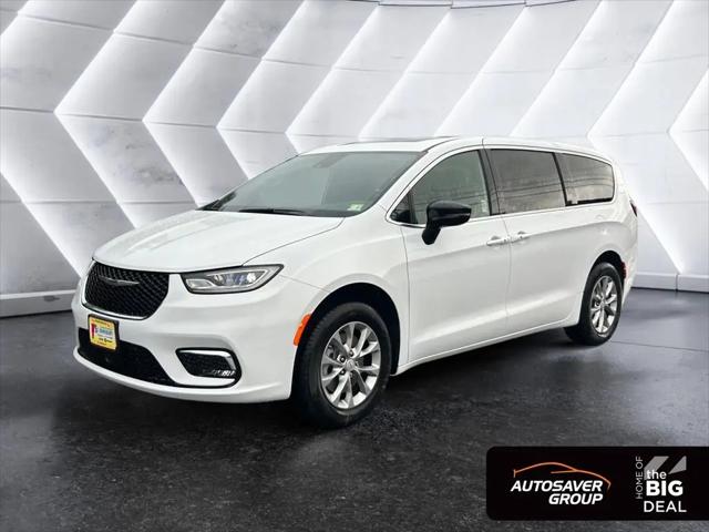 2026 Chrysler Pacifica Select AWD for sale in St Johnsbury, VT
