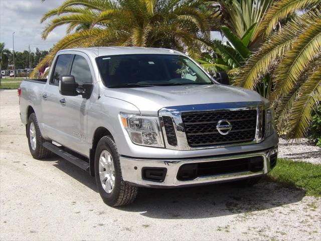 2018 Nissan Titan SV