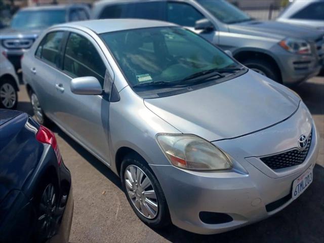 2012 Toyota Yaris Standard