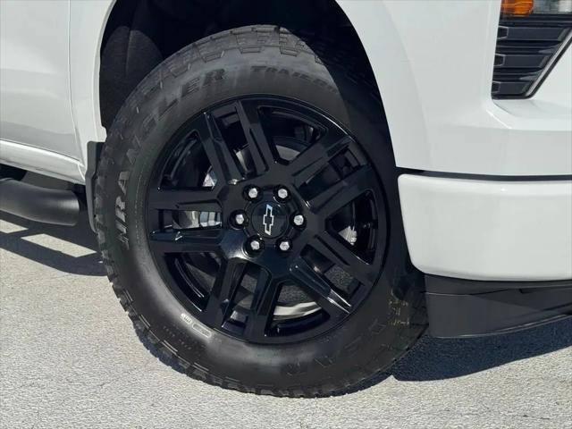 2026 Chevrolet Silverado 1500 2WD Crew Cab Short Bed Custom
