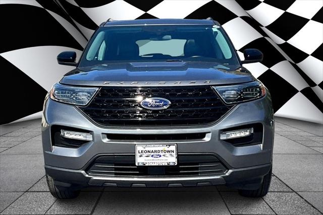 2022 Ford Explorer XLT 2022 Ford Explorer XLT