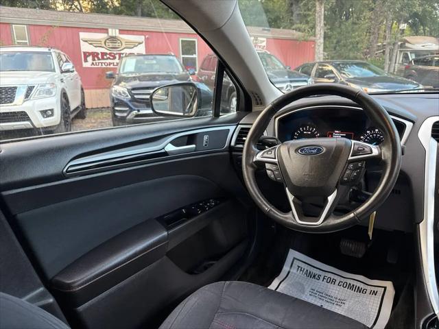 2015 Ford Fusion SE