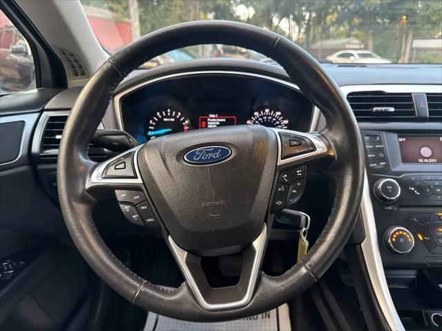 2015 Ford Fusion SE