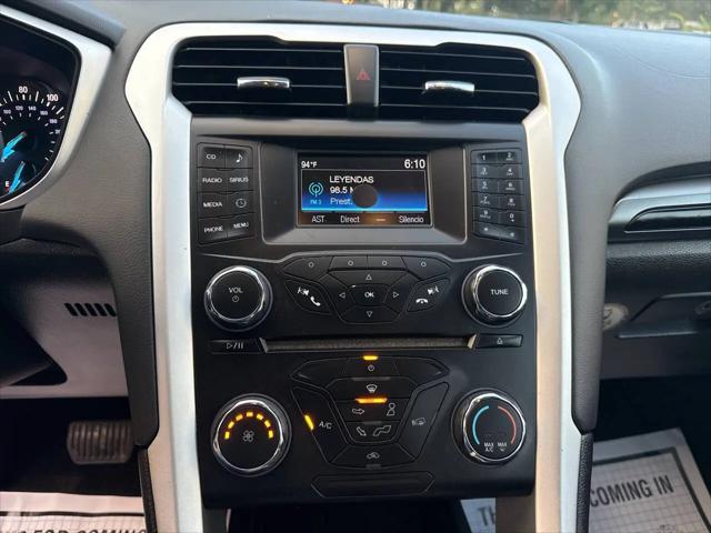 2015 Ford Fusion SE
