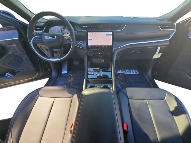 2025 Jeep Grand Cherokee L Limited 4x4