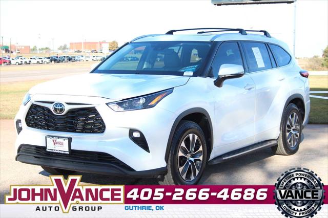 2022 Toyota Highlander XLE 2022 Toyota Highlander XLE