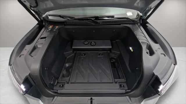 2026 Chevrolet Silverado EV LT - Standard Range 4WD