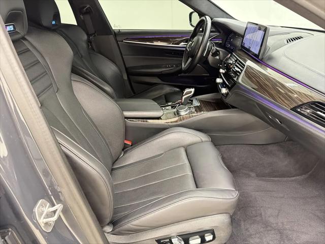 2022 BMW M5 Standard
