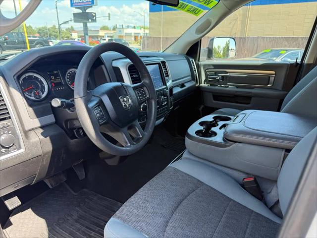 2019 Ram 1500 Classic SLT Crew Cab 4x4 5'7" Box