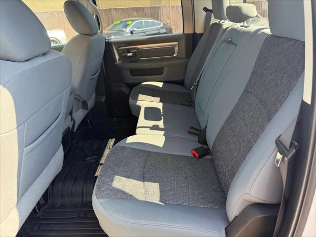 2019 Ram 1500 Classic SLT Crew Cab 4x4 5'7" Box