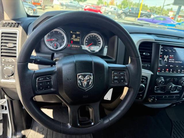 2019 Ram 1500 Classic SLT Crew Cab 4x4 5'7" Box