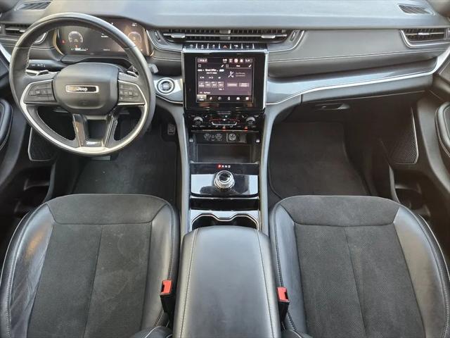 2022 Jeep Grand Cherokee L Altitude 4x2