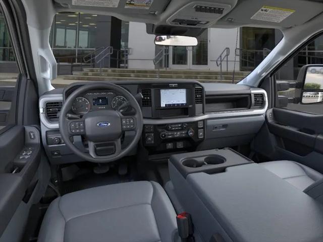 2026 Ford F-350 XLT