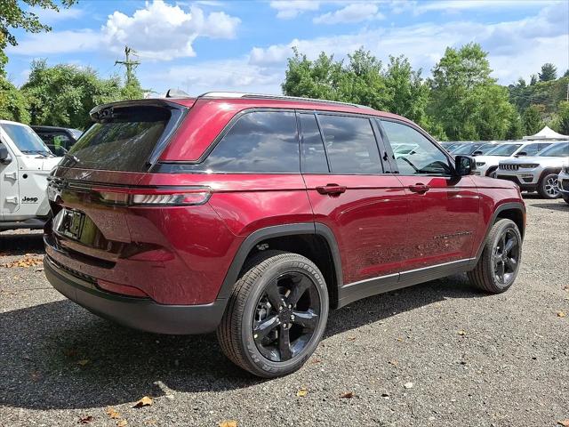 2025 Jeep Grand Cherokee Altitude X 4x4