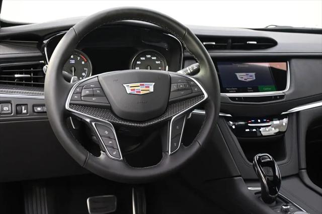 2025 Cadillac XT5 AWD Sport