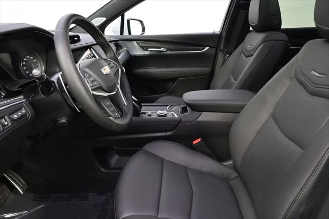 2025 Cadillac XT5 AWD Sport
