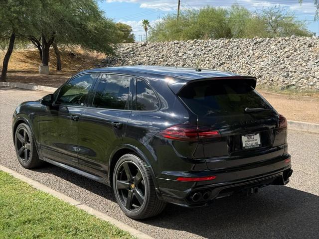 2016 Porsche Cayenne GTS