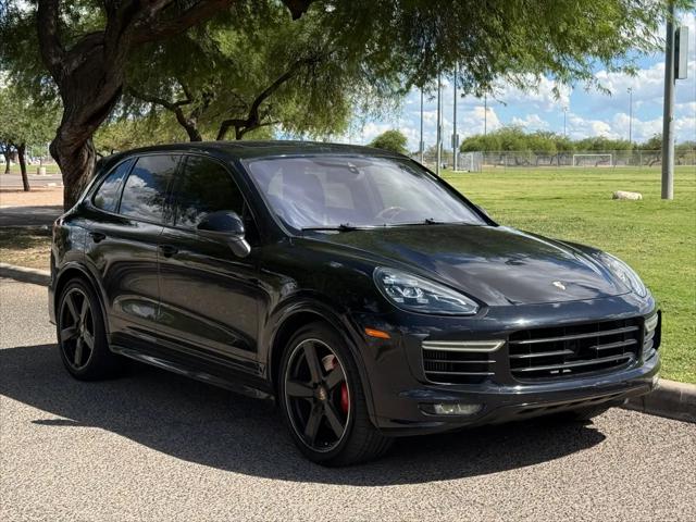 2016 Porsche Cayenne GTS