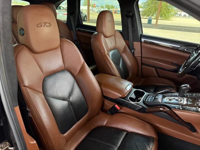 2016 Porsche Cayenne GTS