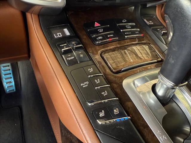 2016 Porsche Cayenne GTS