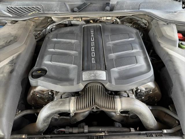 2016 Porsche Cayenne GTS