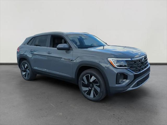 2026 Volkswagen Atlas Cross Sport SE with Technology