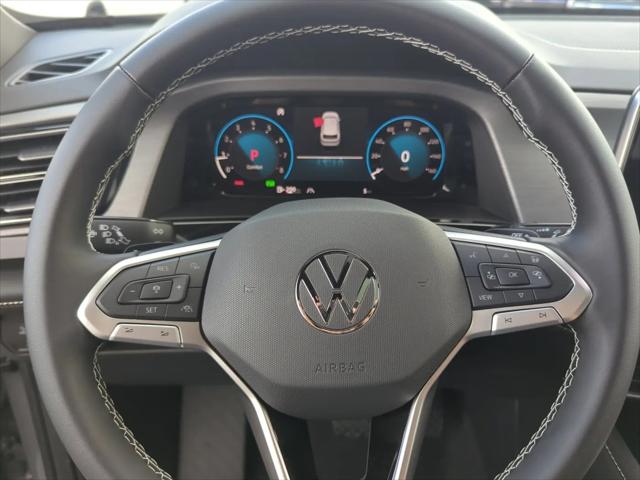 2026 Volkswagen Atlas Cross Sport SE with Technology