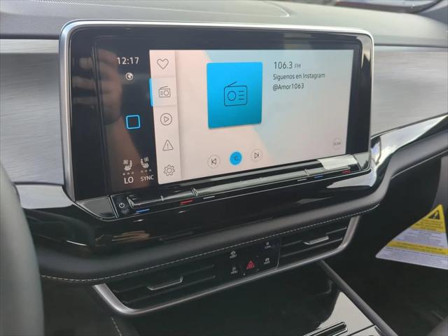 2026 Volkswagen Atlas Cross Sport SE with Technology