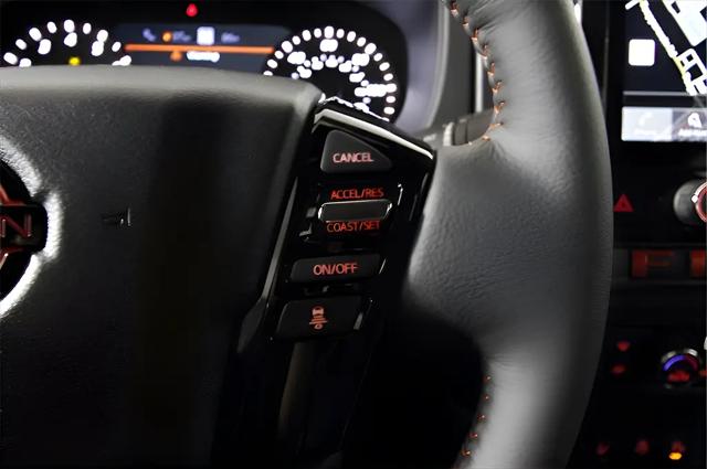 2026 Nissan Frontier Crew Cab PRO-4X 4x4