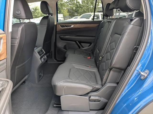 2026 Volkswagen Atlas SE with Technology